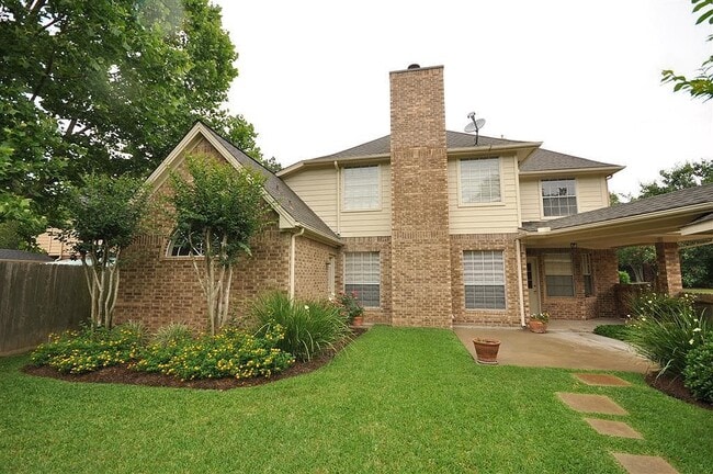 Building Photo - 16811 Willow Bend Ct
