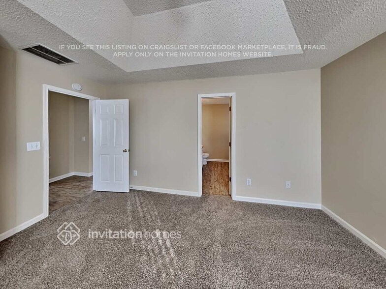 Building Photo - 1606 Madison Dr