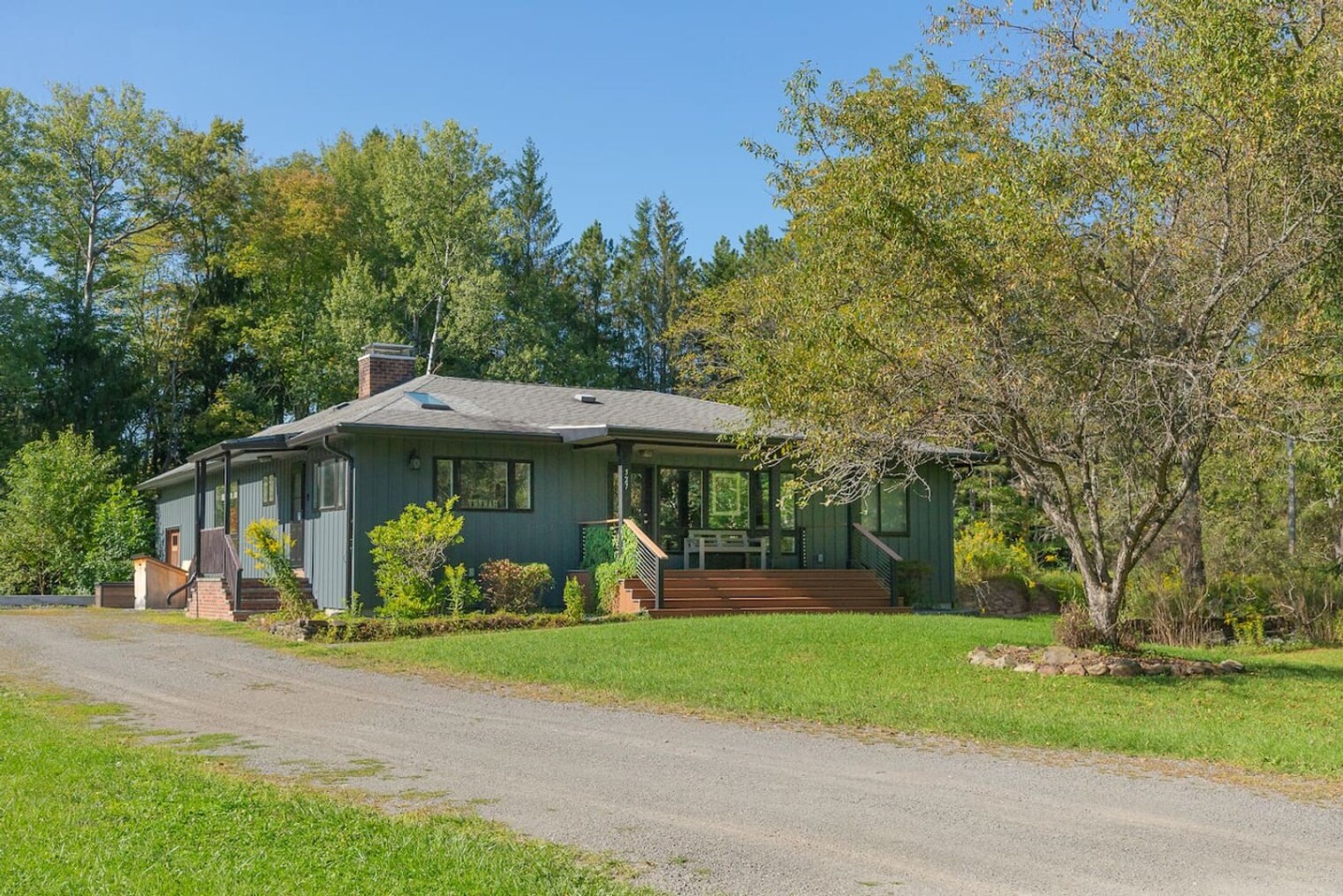 Building Photo - 327 Co Rd 12