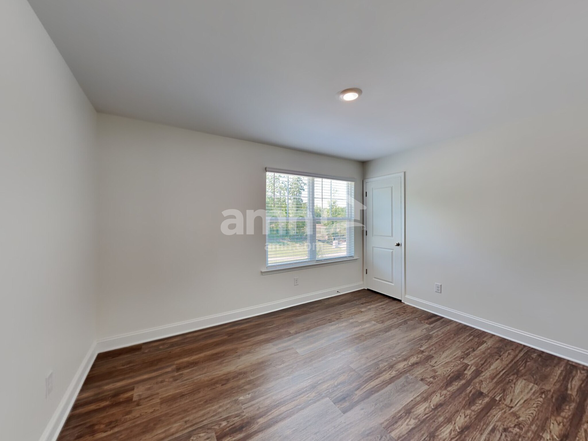 Building Photo - 3240 Oakfields Rd