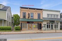 Building Photo - 134 E Lancaster Ave