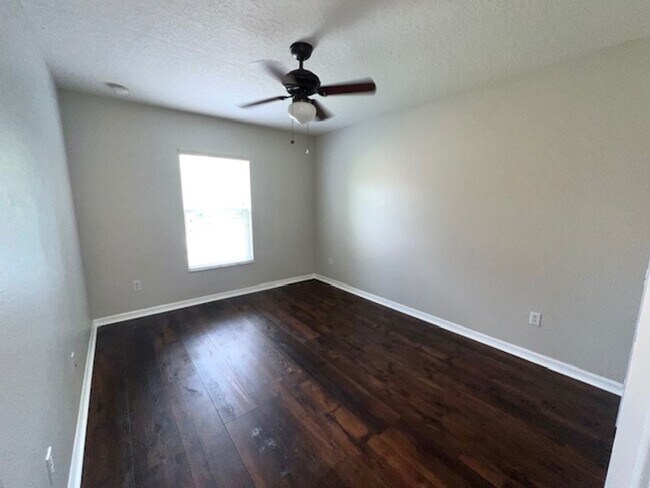 Building Photo - 3522 Caruso Pl