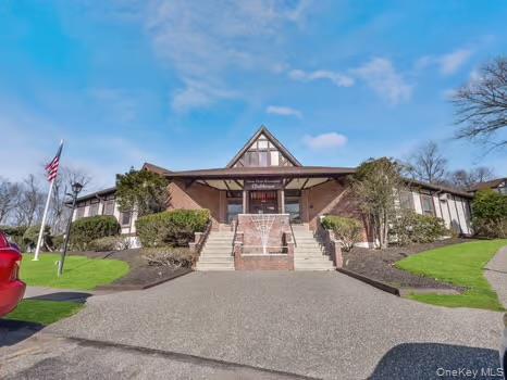 Building Photo - 351 Sierra Vista Ln