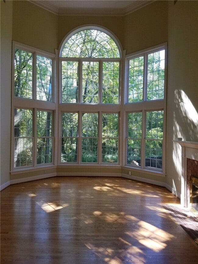 Building Photo - 6 Merrycreek Crossing