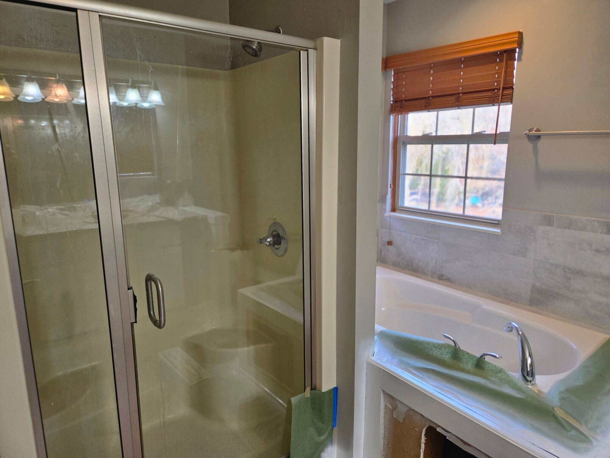 Building Photo - 5853 Honors Ct