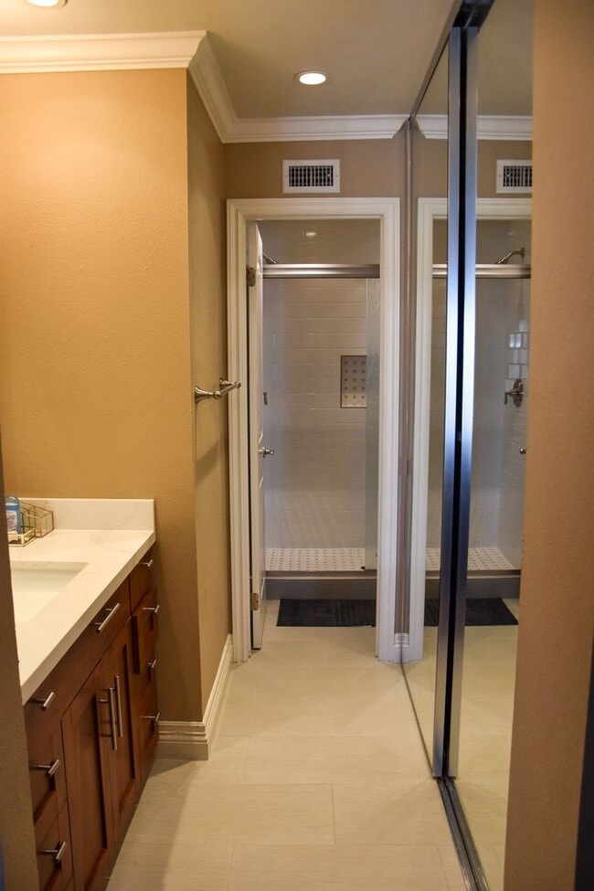 Building Photo - Steps to Chapman University