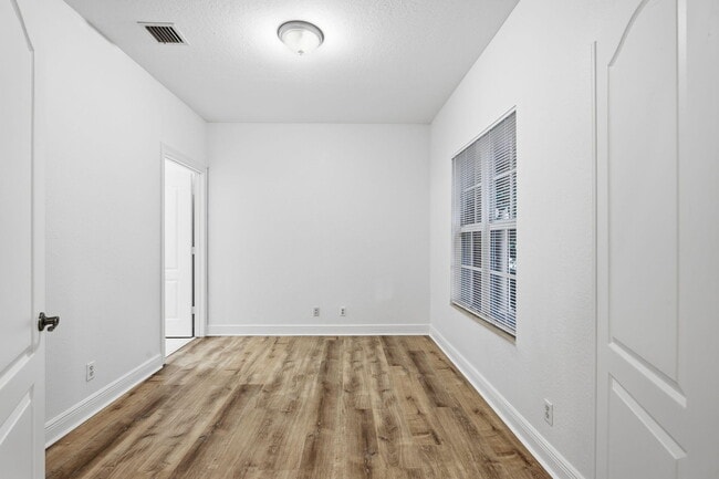 Building Photo - 531 S Federal Hwy