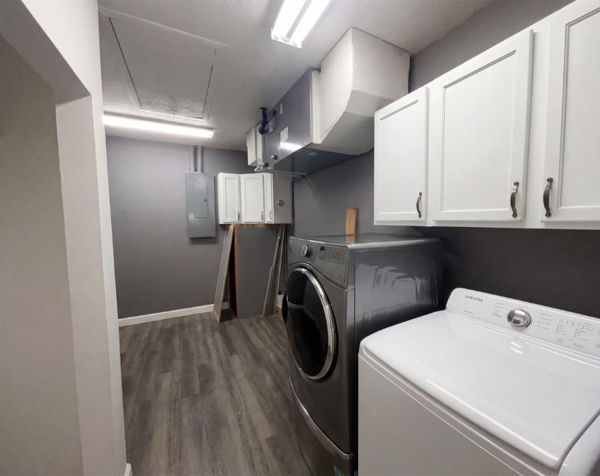 Building Photo - 2037 Recker Hwy