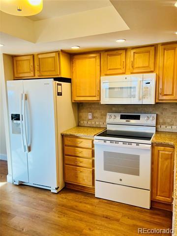 Building Photo - 13890 E Marina Dr