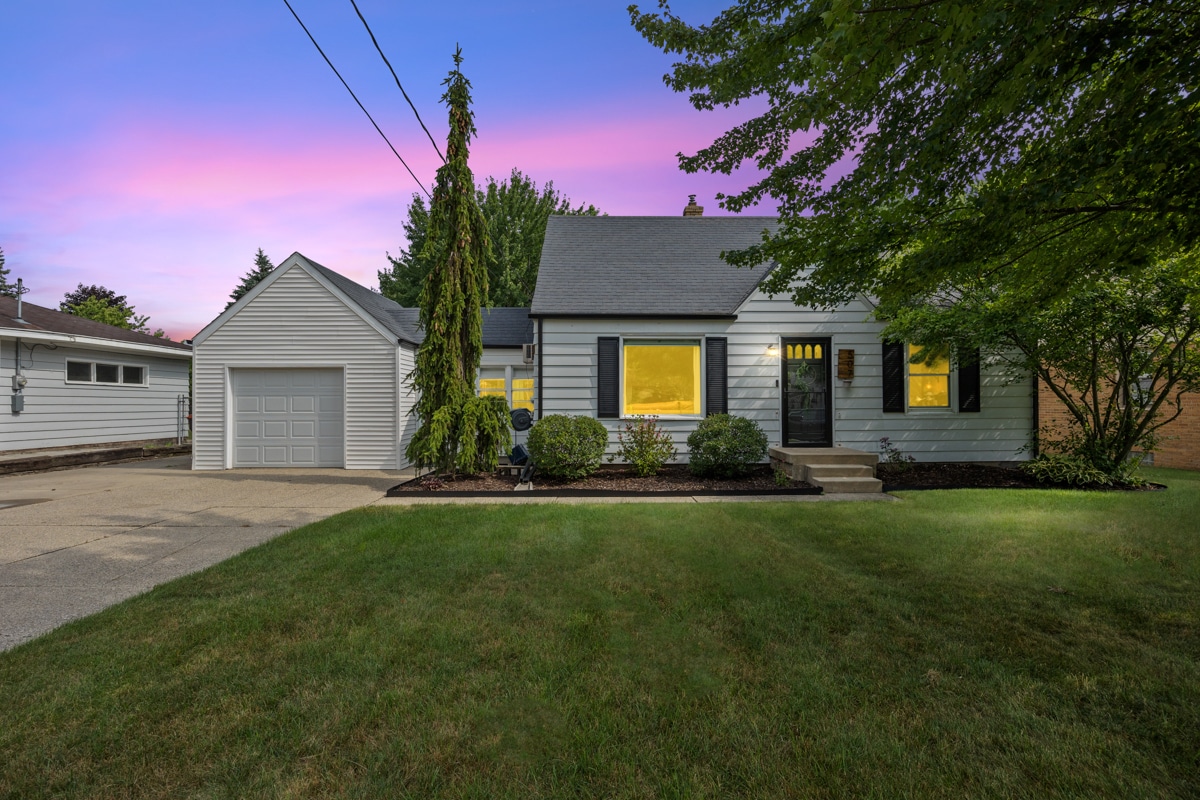 Building Photo - 507 Fontenelle St SE