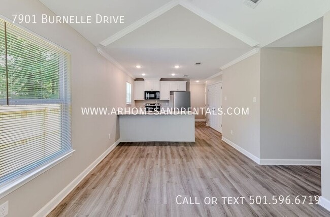 Building Photo - 7901 Burnelle Dr
