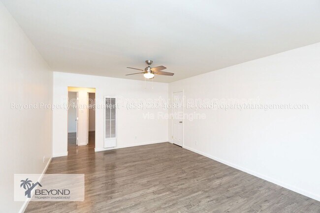 Building Photo - 1315 W Puls St