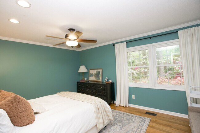 Building Photo - Spacious 3 Bedroom Home in Fayetteville, N...