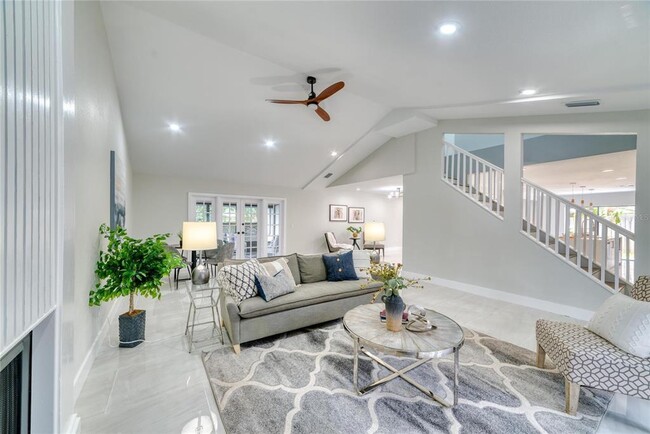 Building Photo - 15722 GardenSide Ln