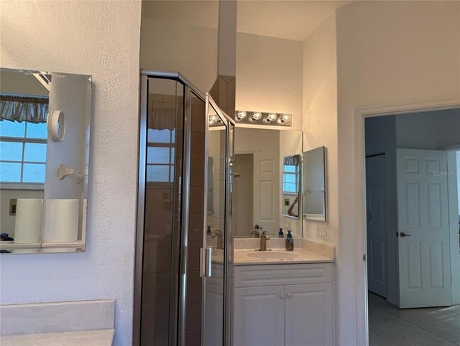 Building Photo - 1802 Triano Cir