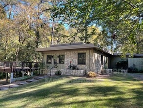 Building Photo - 1876 Mason Mill Rd