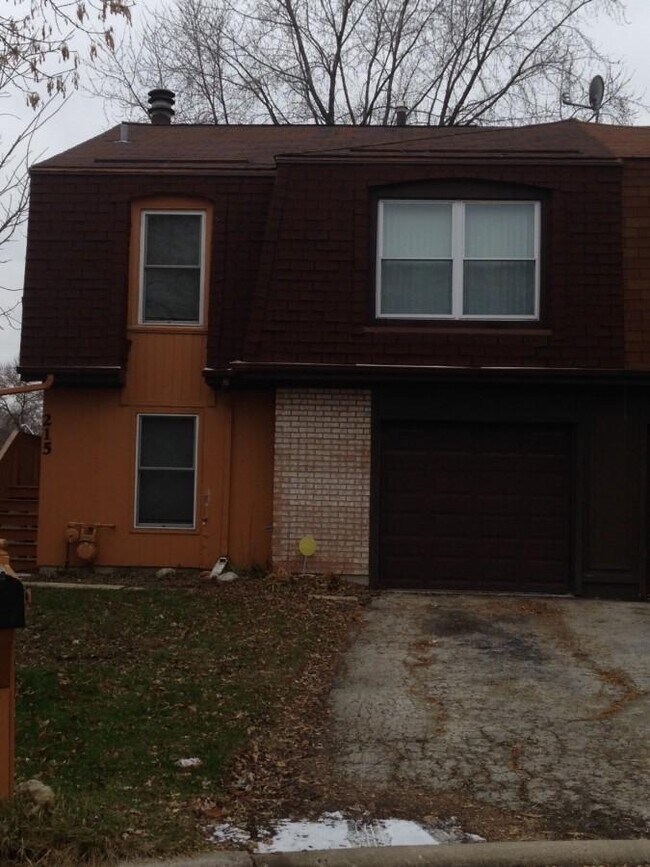 3 bedroom in Bluford IL 1010 2nd St Bluford IL 62814 Apartment Finder