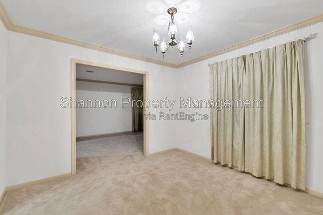 Building Photo - 3810 Glenheather Dr