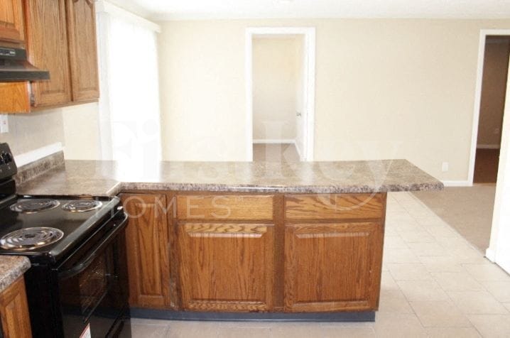 Building Photo - 9404 Granville Pl