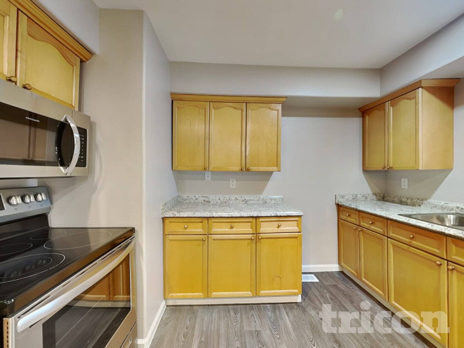 Building Photo - 1675 Van Petten St