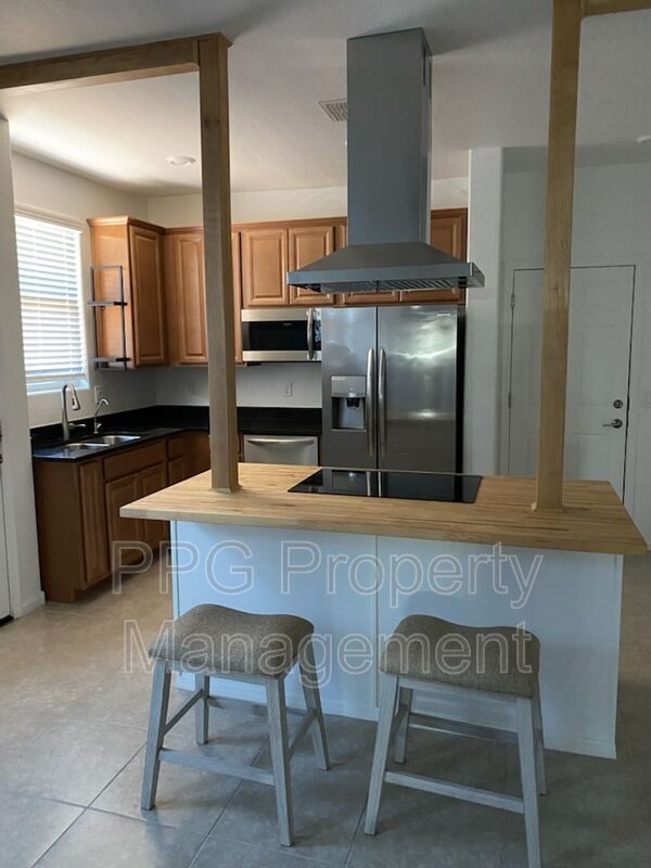 Building Photo - 4209 W Granite Basin Dr