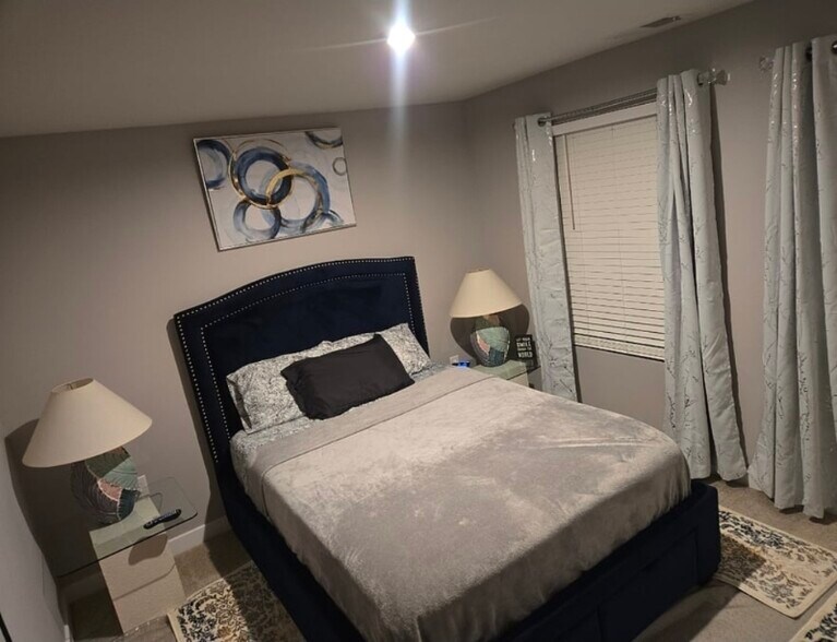 Building Photo - 6425 Brawley Ann Dr