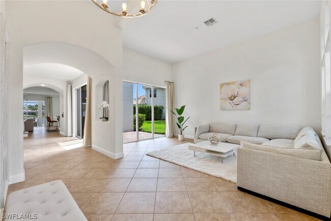 Building Photo - 12730 Aviano Dr