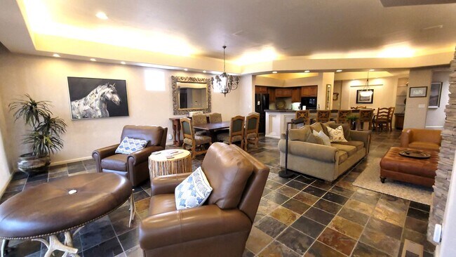 Building Photo - Paiute Springs at Entrada on Golf Course & FURNISHED!! 6-8 month lease available!