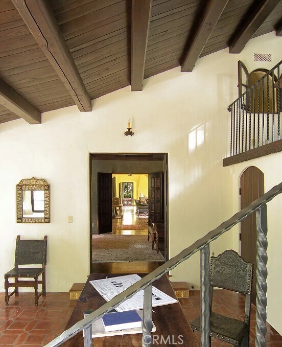 Building Photo - 5237 Alta Canyada Rd
