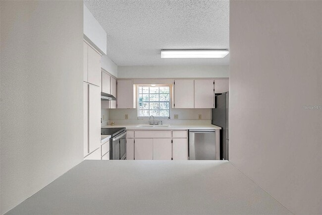 Building Photo - 6632 Hickorywood Ln