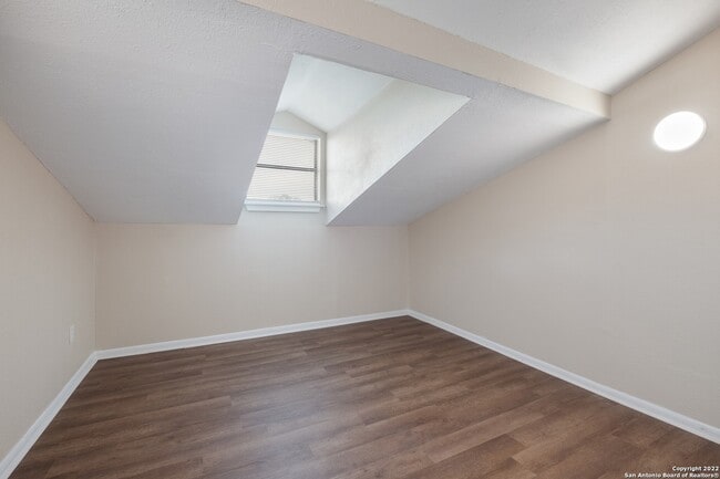 Building Photo - 2807 Casey Rd