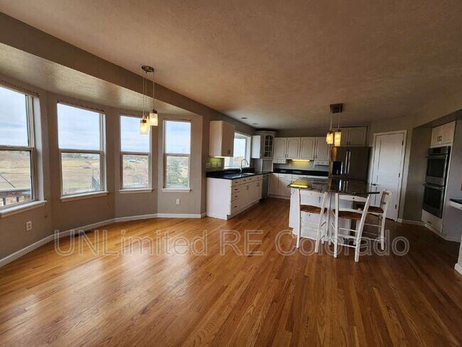 Building Photo - 5989 Eldridge Ct