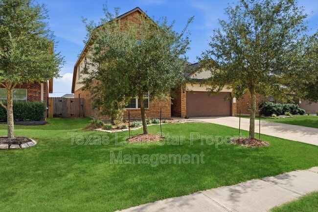 Building Photo - 719 Longstreet Dr