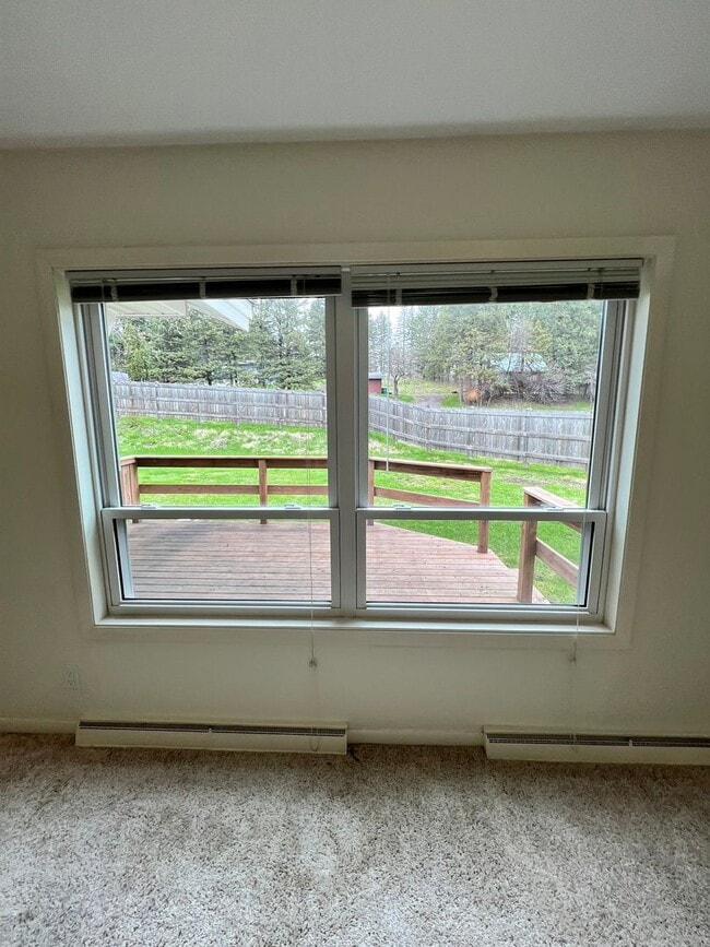 Building Photo - 101 Mitchell Cir