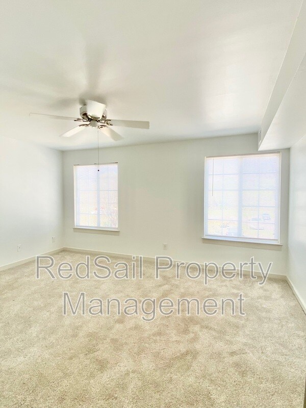 Building Photo - 212 Dockside Dr