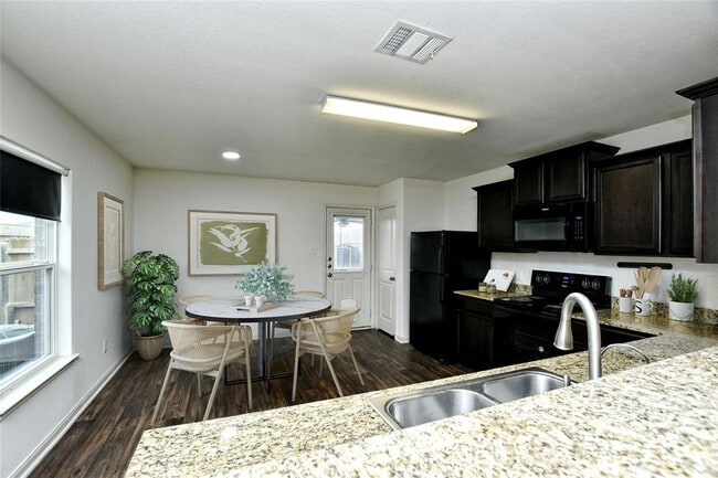 Building Photo - 104 Independence Ave