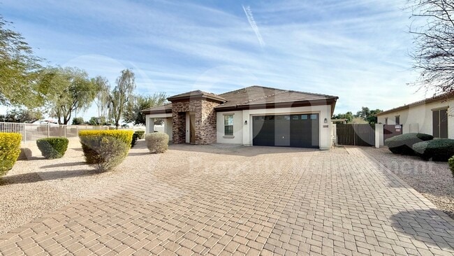 Building Photo - 22597 E Sentiero Ct