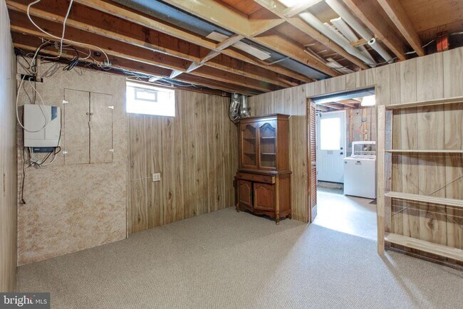 Building Photo - 9106 Santa Rita Rd