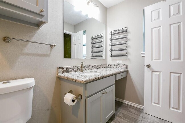 Building Photo - 10506 Sagepark Ln
