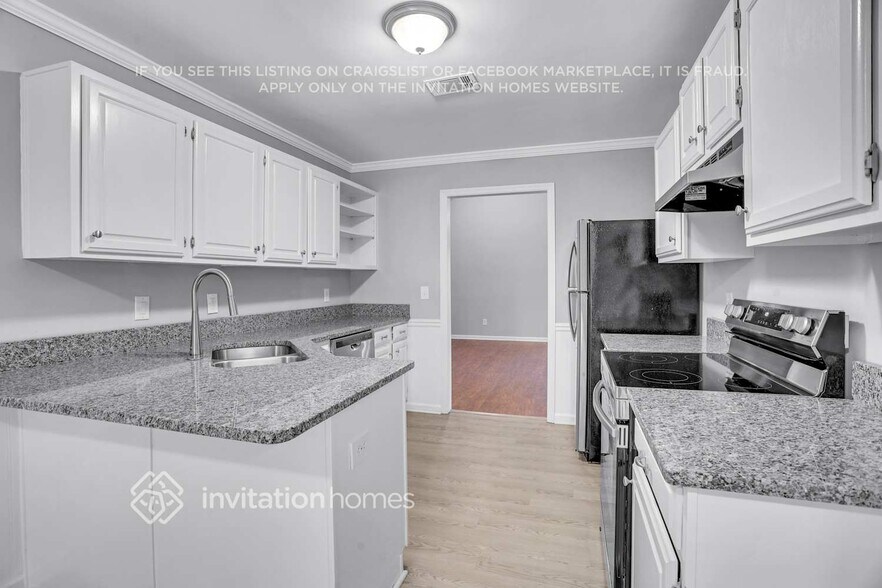 Building Photo - 4201 Keheley Lake Dr