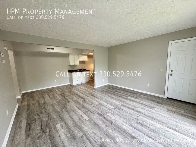 Building Photo - 4231 Middlebranch Ave NE