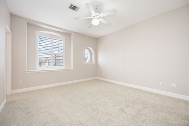 Building Photo - 224 Birdsall St