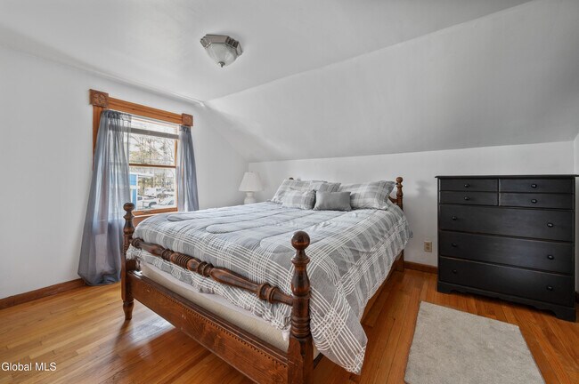 Building Photo - 92 Walworth St