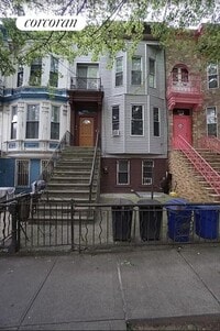 Building Photo - 712 Chauncey St