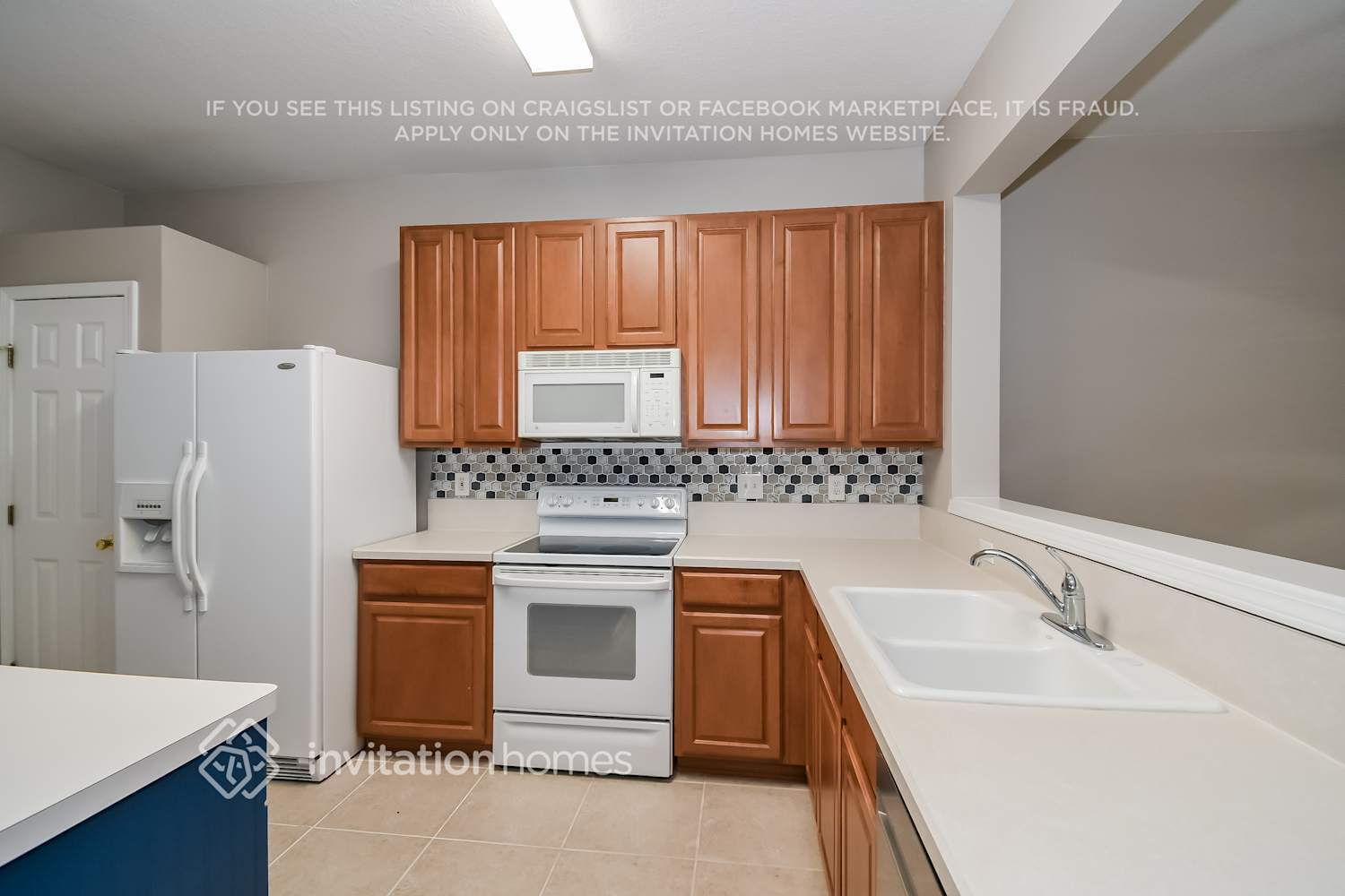 Building Photo - 7542 Scarlet Ibis Ln