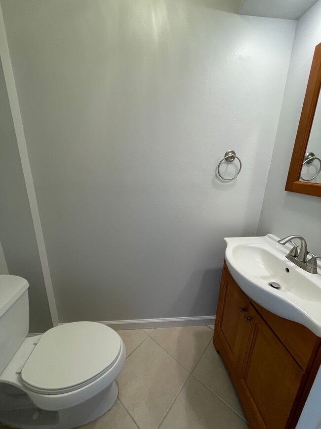 Building Photo - AVAILALBE OCTOBER! Two story Townhouse loc...