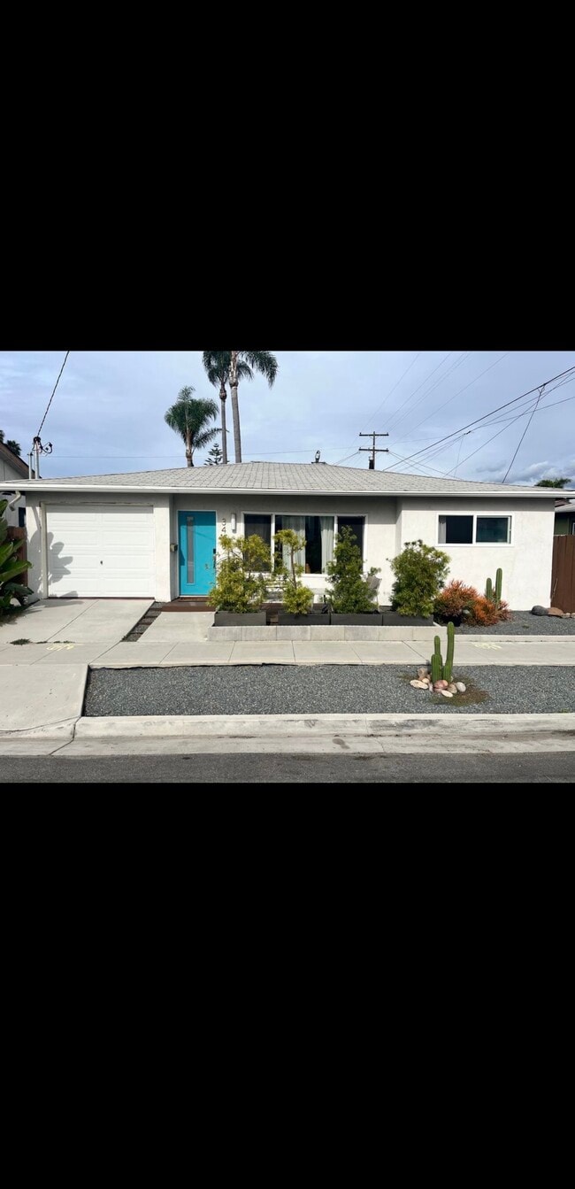 Building Photo - 3448 Copley Ave