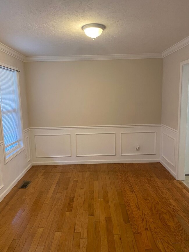 Building Photo - 3438 Topside Rd