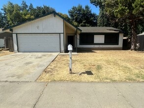 Building Photo - 1701 Ortega Dr