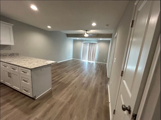 Building Photo - 651-653 Fall Meadow Lane